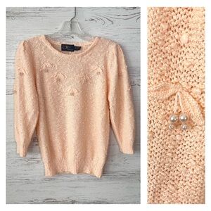 VINTAGE 80s LEROY KNITWEAR Puff Sleeve Pearl Dangle Popcorn Knit Sweater Peach